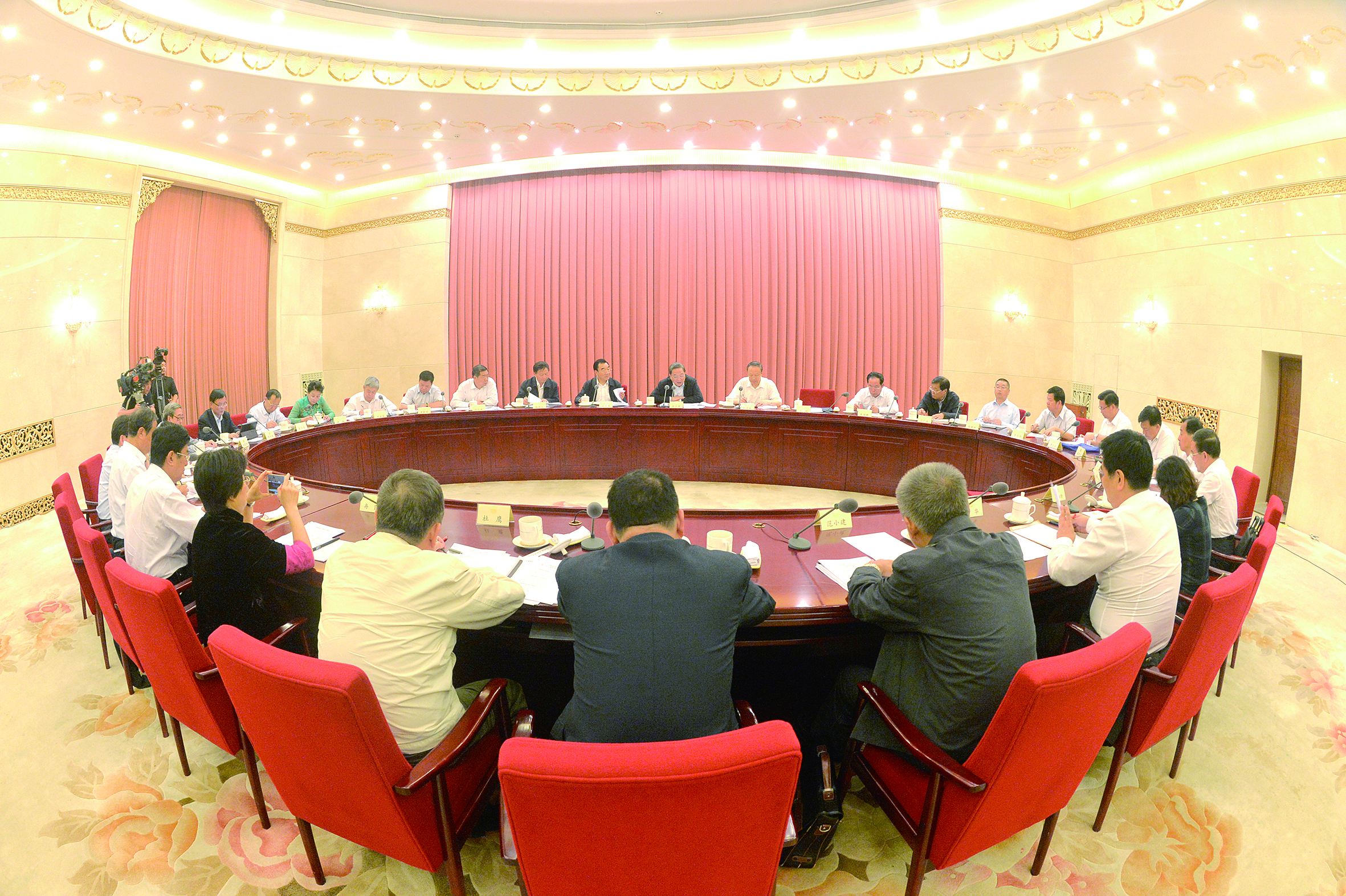 2015.9.24，双周协商座谈会，俞正声主席 (16).JPG